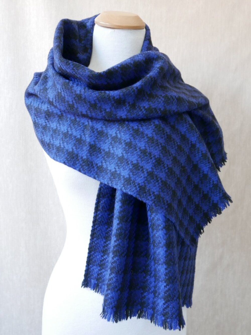 Cobalt and Black Houndstooth Wool Scarf | Unisex